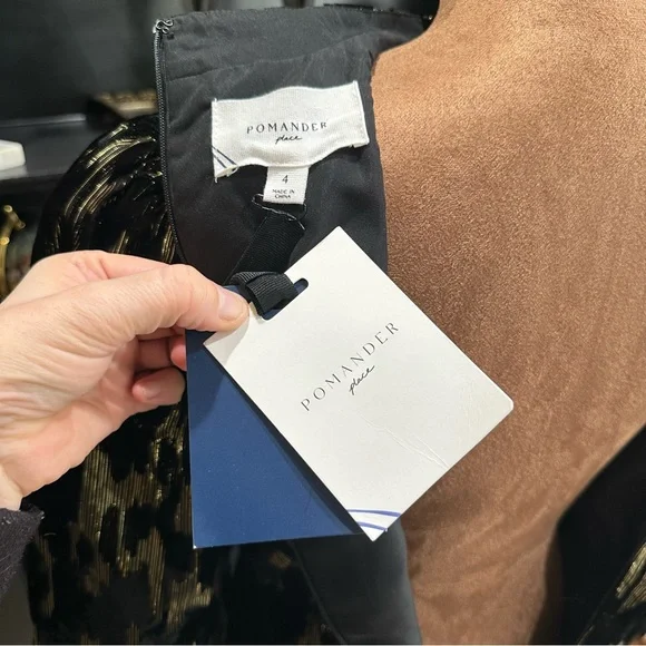 Pomander Place Gilly Dress – Size 4 – Black & Gold Metallic Velvet Burnout - Picture 12 of 12